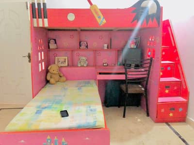 best condition kids bat for sale . in pink colour. . .