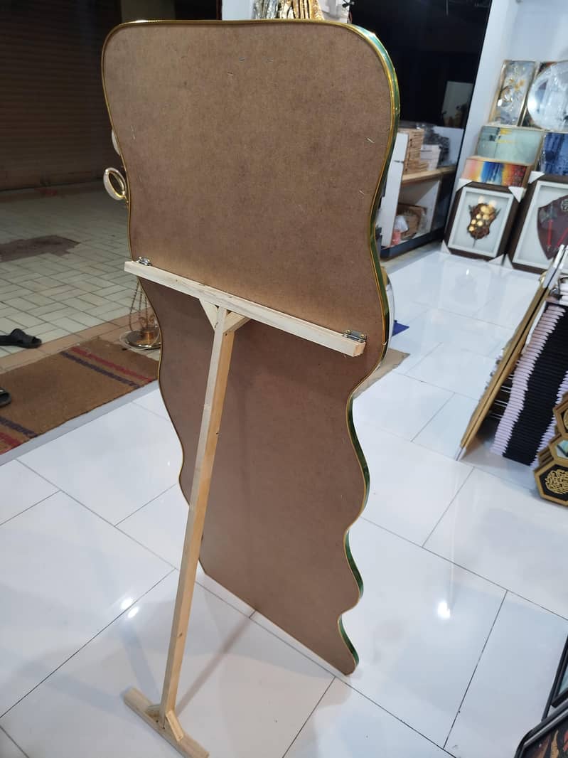 STANDING MIRRORS 2