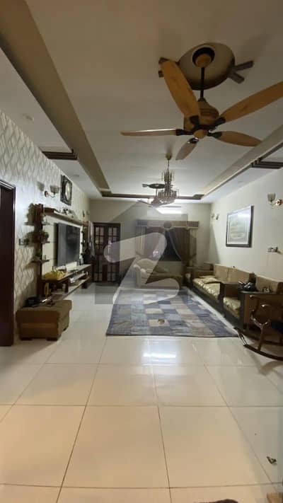 Gulshan-E-Kaneez Fatima Upper Portion Sized 1800 Square Feet Is Available