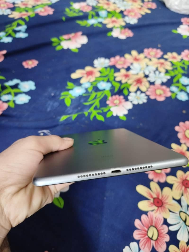 iPad mini 5 4