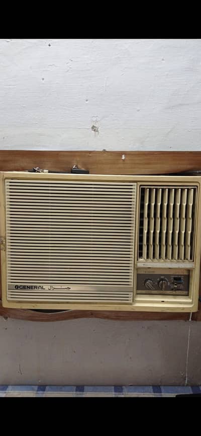 General Window AC in good condition