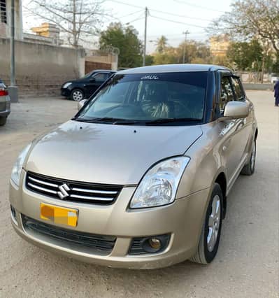 Suzuki Swift 1.3 Dlx Navigation Top of the Line Variant