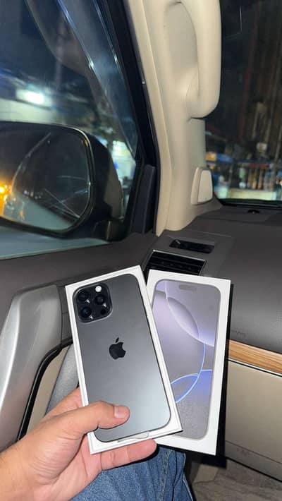 IPHONE 16 PRO MAX BLACK TITANIUM