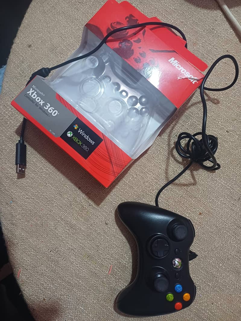 Xbox 360 / PC controller 0