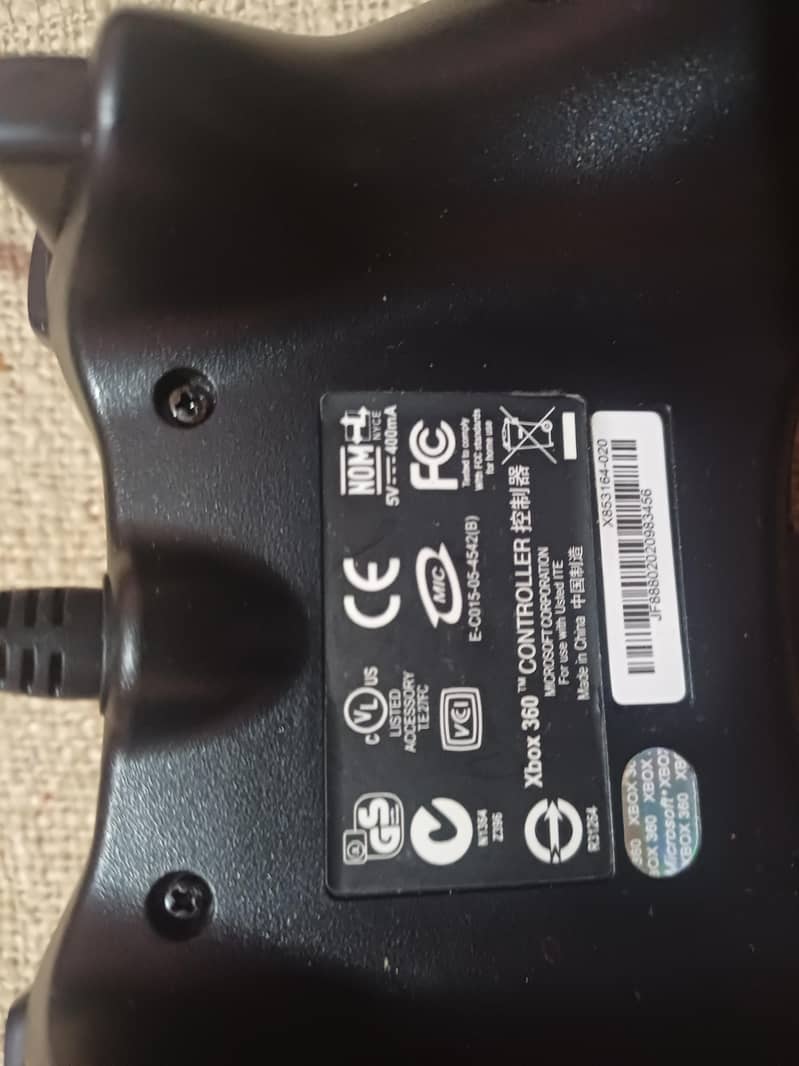 Xbox 360 / PC controller 3