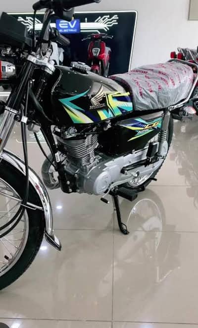 Honda CG 125 Zero meter Available