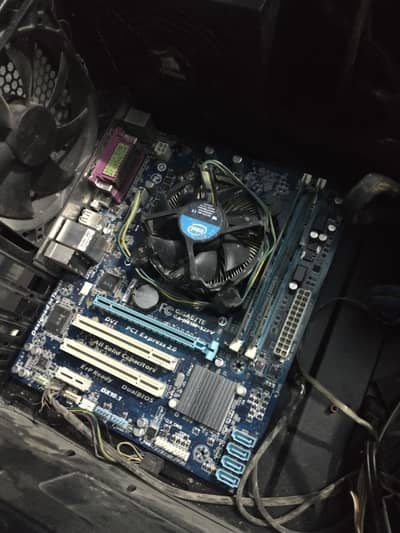 Motherboard With Pro Ram