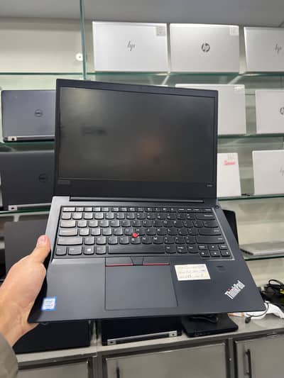 Lenovo cor i5  GEN 7.  SSD 256 All ok  no fault . with c type charger.