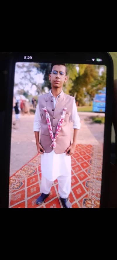 second hanad Bakra for sale 10/10 januane pice hai everything are work