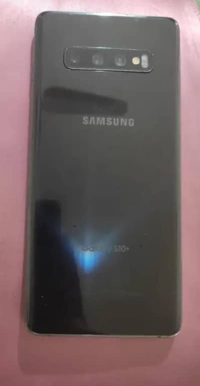 Samsung Galaxy S10 plus.