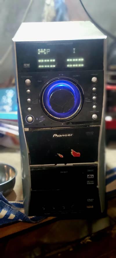 Pioneer Home theatre