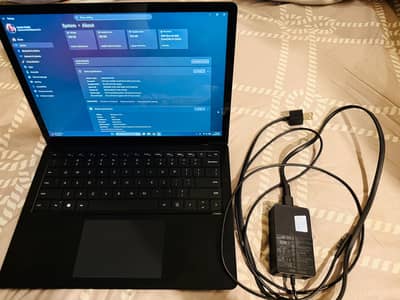 Microsoft Surface Laptop 5 i5 12th Gen 16GB 256GB Touch