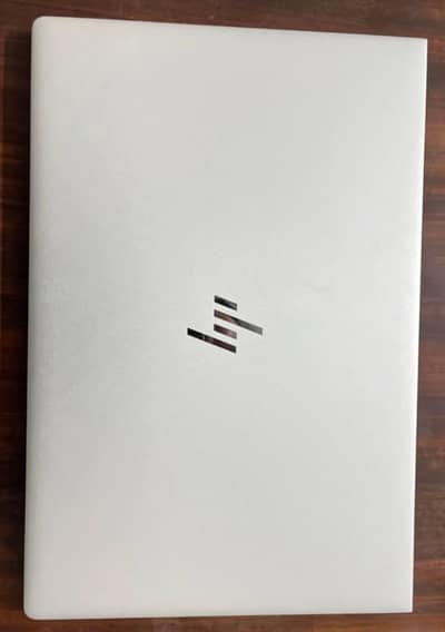 HP EliteBook 755 G5 15” AMD Ryzen 7 2700U Quadcore 16GB DDR4 256GB SSD