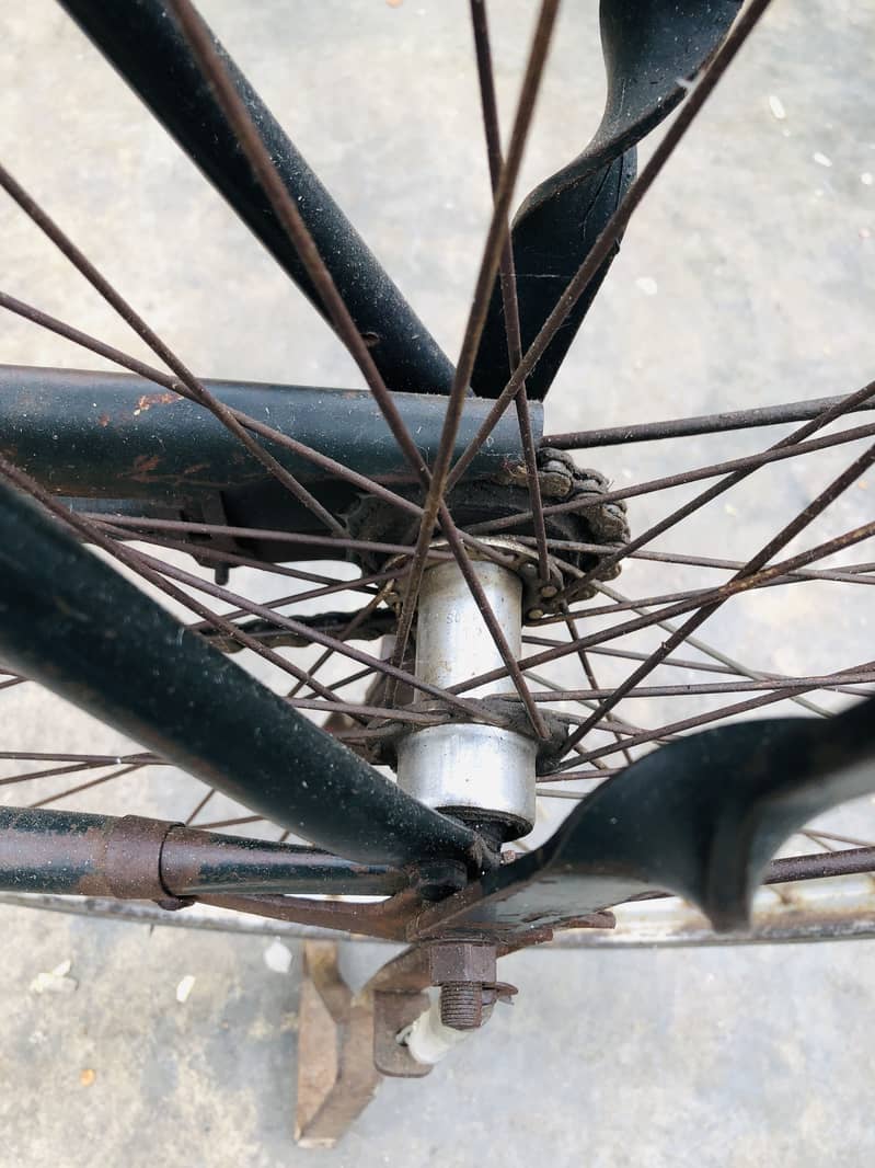 سہراب کی سائیکل بلکل ٹھیک ٹھاک حالت میں خریدیں اور چلائیں 5