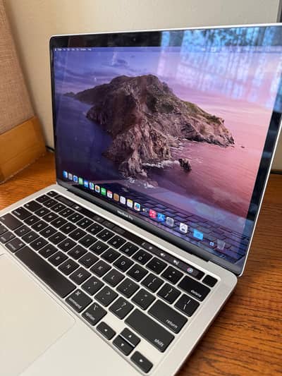Macbook M1 Pro 2020 | 16 GB RAM | 256 GB SSD - Rarely Used