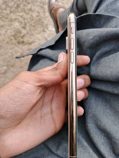 Apple iphone xs max factory unlock