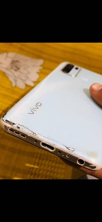 vivo y30