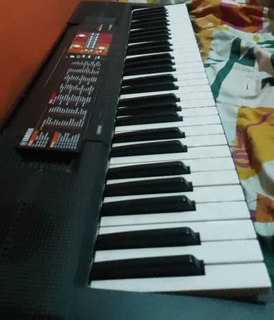  YAMAHA PSR -F51 Keyboard Available