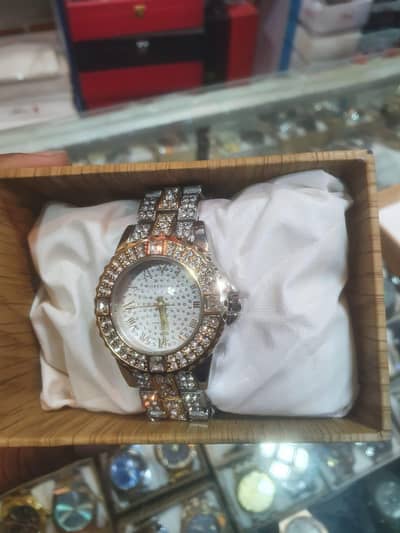 women watch  best watch in Gujrat number in use 03321658140