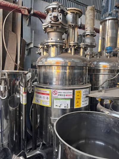 Stainless Precision Mixing Tanks for Pharma, Cosmetics & Textiles