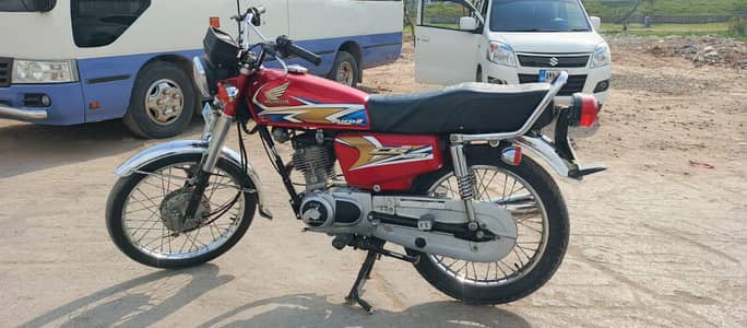 Honda CG 125 2020 Model – Islamabad Number–Urgent Sale