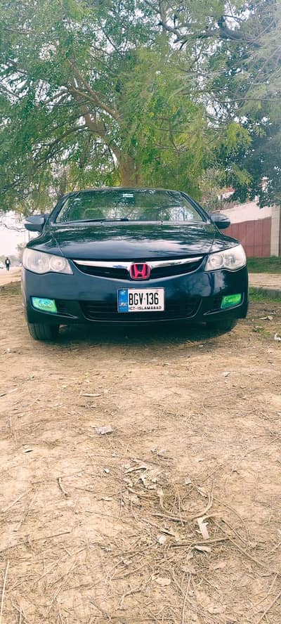 Honda civic 2011 top of the line FULLY AUTOMATIC