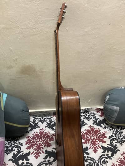 New guitar for sale urgent