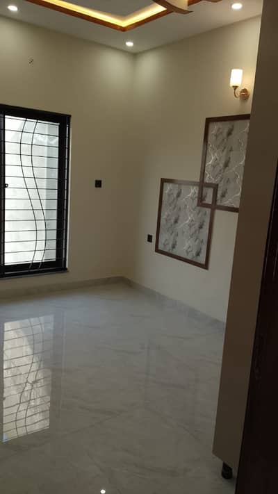 3.5 Marla Modern House Available For Sale