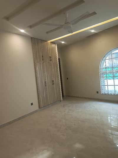 Brand New Open Basement One Canal Three Bedroom Attach Washroom English Washroom Big Size Launch Kitchen Demand With Serving Quarter Demon 150 000 Prime Location