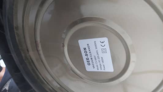 Hitachi CV-990Y Powerful Vacuum