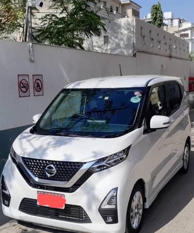 Nissan Dayz Highway Star S Hybrid X (ProPilot) - Top of the line