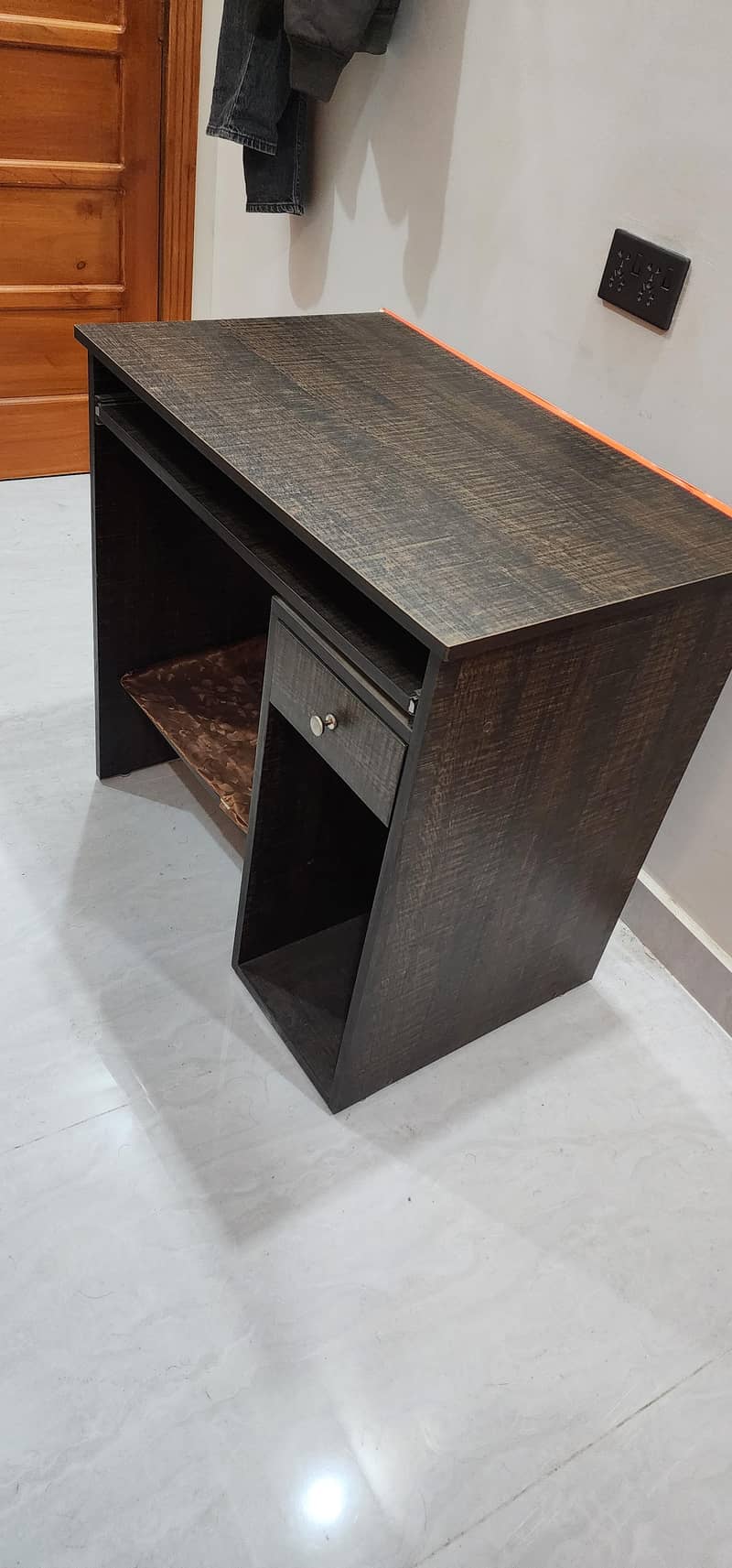 Computer table for home 0