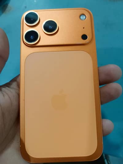 Iphone XR convert 17 Pro