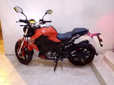 Benelli 180s Red Color 1st Owner 4700 kms driven