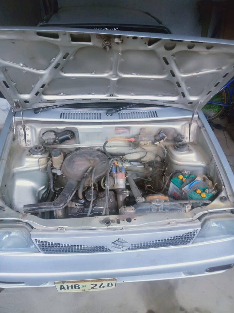 مہران گاڑی ہے انن وائز بالکل ٹھیک ٹھاک ہے 3