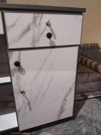 Laptop Table for Sale – Strong & Good Condition