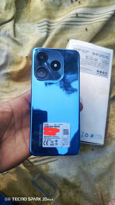 Tecno spark 10 c  128 gb llush condition