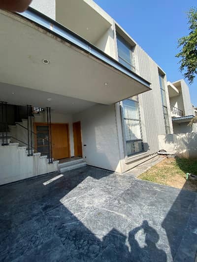 A Very Good Location House For Rent