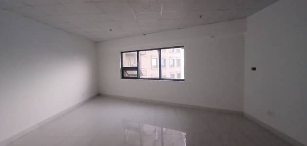 Exceptional Spaces Available Office 480 Square Feet For Rent In Main Boulevard Gulberg!