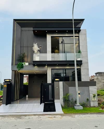 5 Marla Lavish Bungalow For Rent In DHA Phase 9 Town Lahore