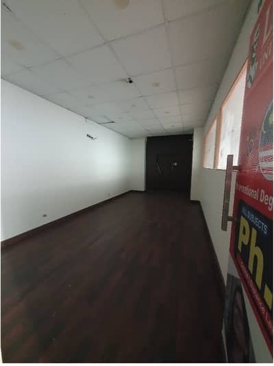 Sami Furnished Area 1650 Sqft Available For Rent Corporate Office in Main Boulevard Gulberg 3 Near Liberty Chowk Lahore