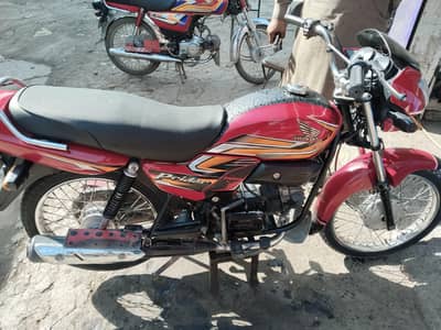 Honda prier 2023  model  0333/1546747