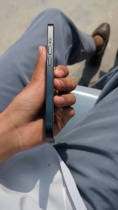 Iphone14 battery 98 10/10 all ok warentty set available 