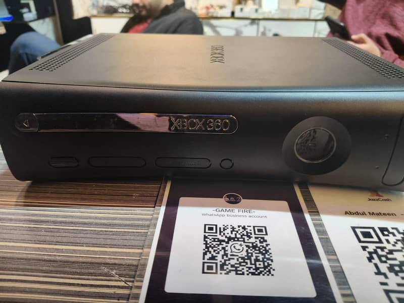 XBox   360/100%   working/with controller 1