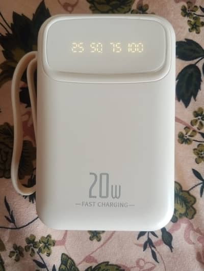 Power Bank 10000mAh | Fast Charging | USB port | With Cable