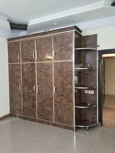 10 Marla Upper Portion For Rent In Allama Iqbal Town