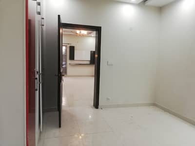 5 Marla Full House Is Available For Rent In Dha Phase 5 B Block