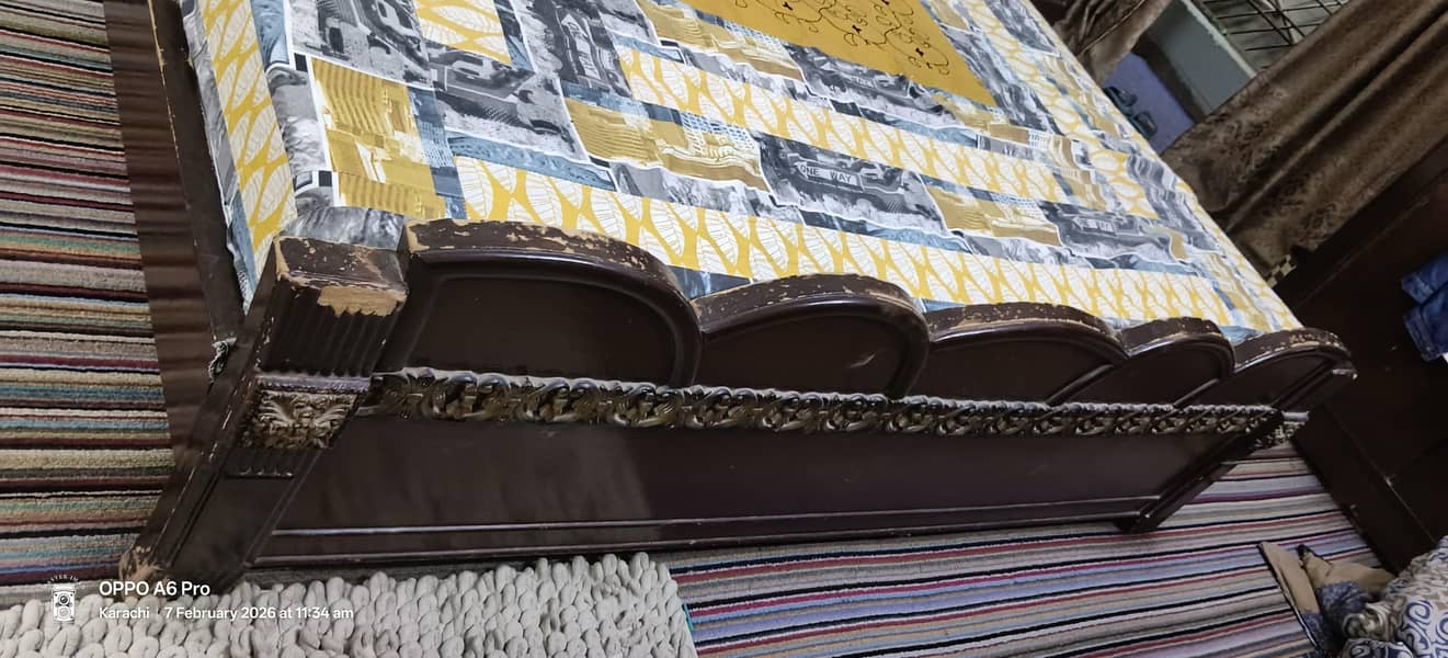 Double bed with Side Table and Dressing Table 0