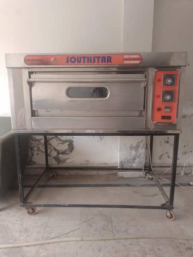 Pizza oven