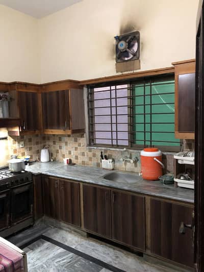 MadinaTown Z block 7 Marla house for sale